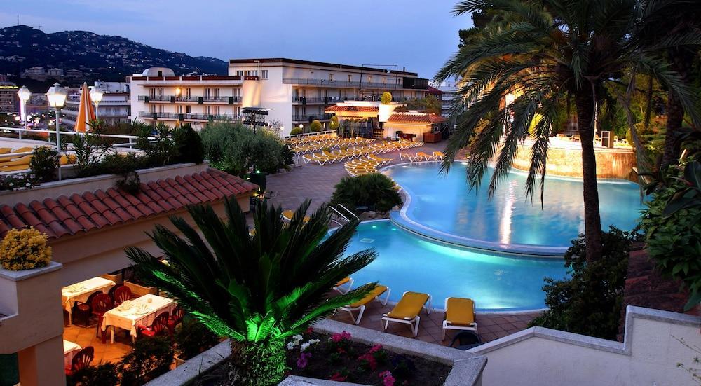 Apartamentos Guitart Lloret de Mar Exterior foto