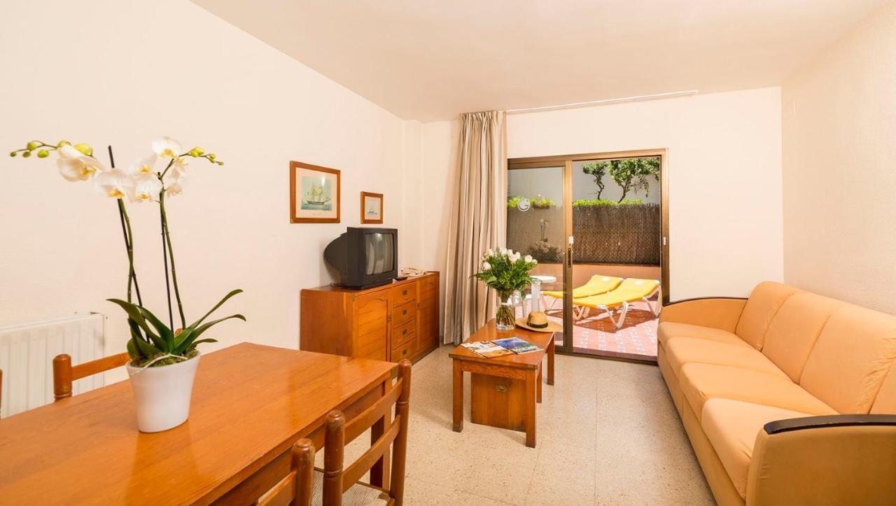 Apartamentos Guitart Lloret de Mar Exterior foto